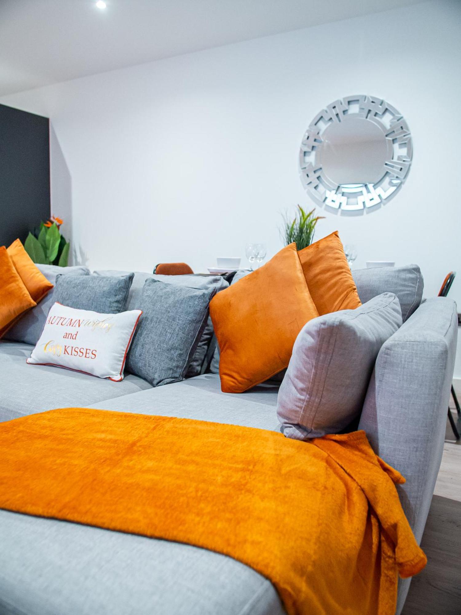2-Bedroom With Breathtaking Views In Holmfirth Village, Χάντερσφιλντ Εξωτερικό φωτογραφία